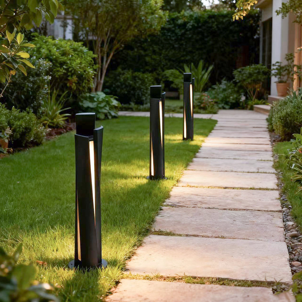 FENWICK ANODIZED ALUMINUM OUTDOOR BOLLARD LUMINAIRE