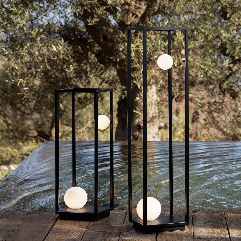HEATHCLIFF GARDEN POST LANTERN