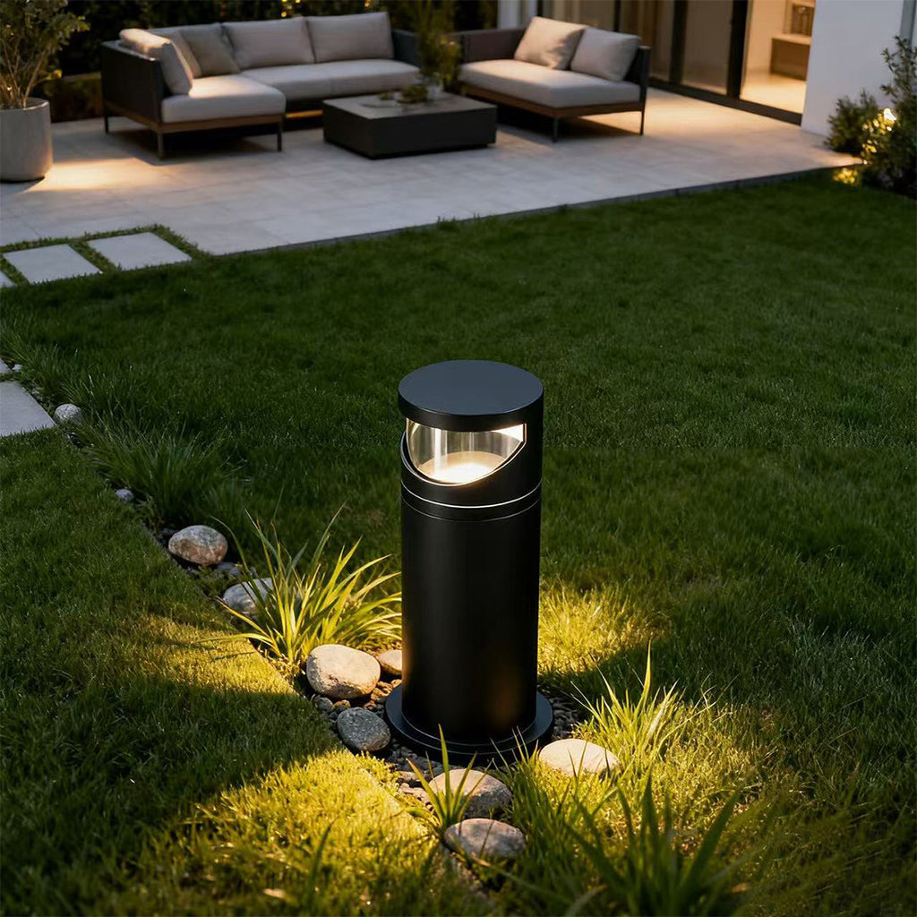 THORNBURY WEATHERPROOF LED GARDEN PILLAR LIGHT