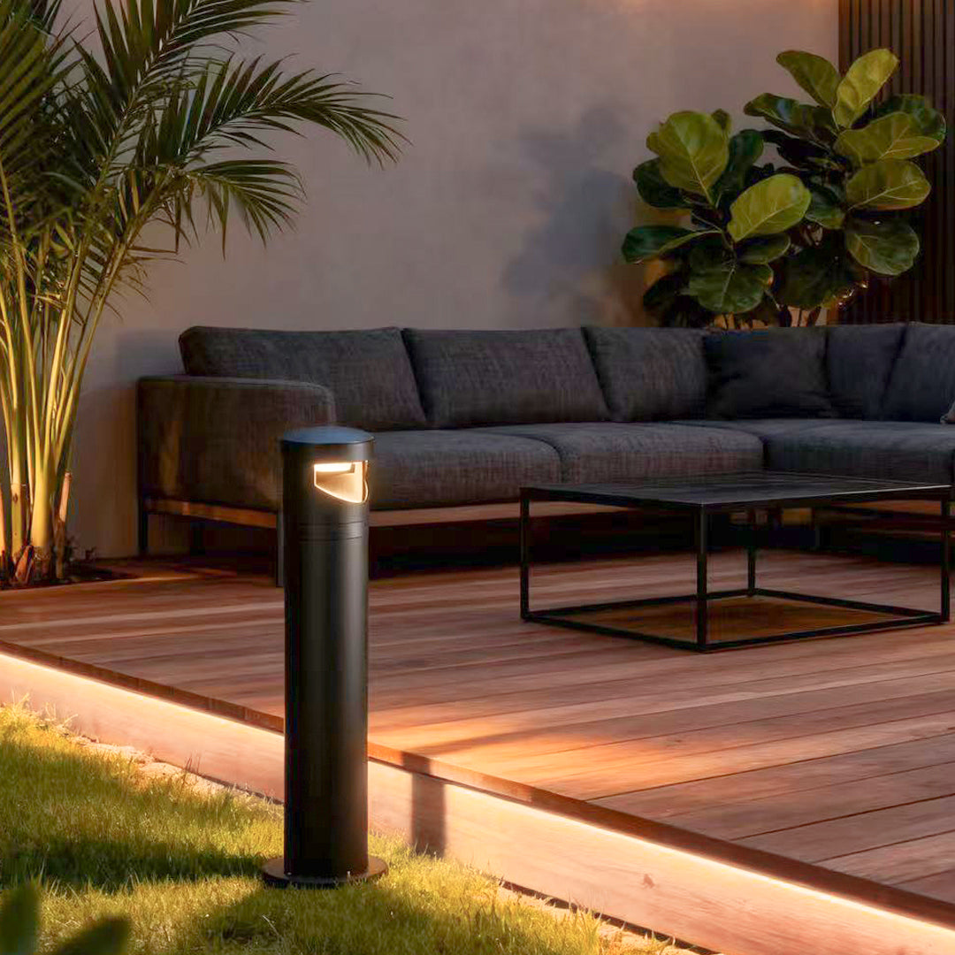 THORNBURY WEATHERPROOF LED GARDEN PILLAR LIGHT
