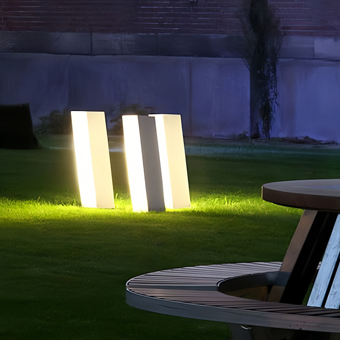 WINDSOR GLOW MODERN OUTDOOR LIGHTING BOLLARD