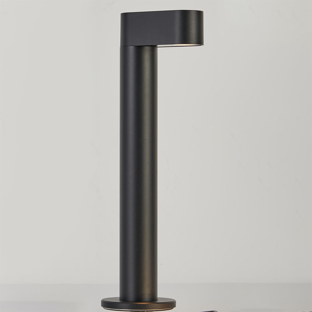WILLOUGHBY SOLAR GLOW LANDSCAPE LANTERN"  
2. "KENSINGTON WATERPROOF GARDEN BEACON"  
3. "HASTINGS RAINPROOF PATHWAY ILLUMINATOR"  
4. "CAVENDISH OUTDOOR LUMEN PILLAR LIGHT"  
5. "BATHFORD LED LANDSCAPE GUIDING LIGHT"  
6. "WINSLOW RUSTIC OUTDOOR PATH LIG