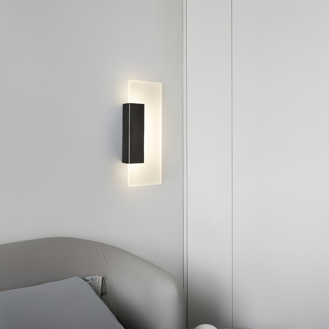 WINDSOR BRASS LED WALL SCONCE