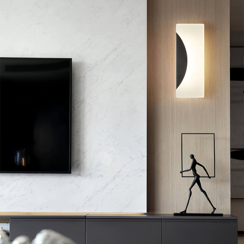WINDSOR BRASS LED WALL SCONCE