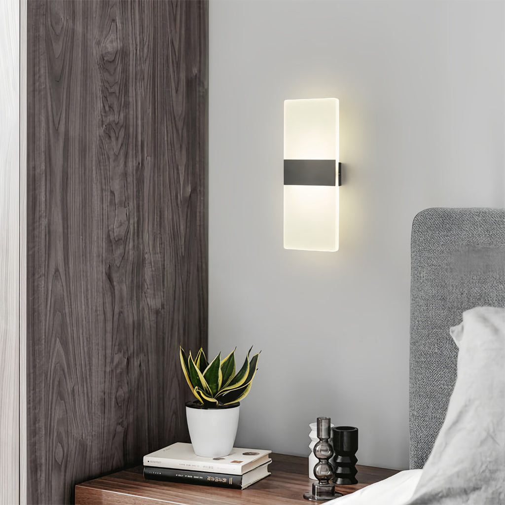 WINDSOR BRASS LED WALL SCONCE