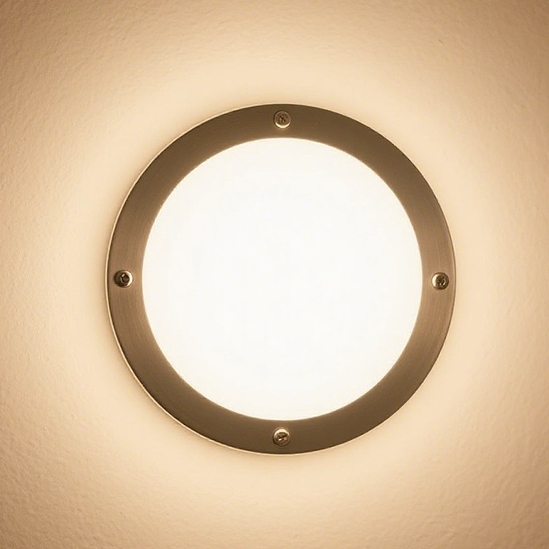 WINDSOR CIRCLE OUTDOOR LIGHTING - WEATHERPROOF MINIMALIST DESIGN