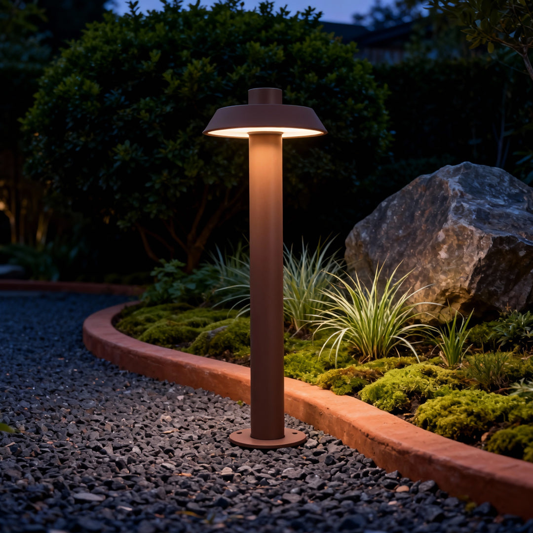 WINDSOR BRIGHT LED PATHWAY LANTERN WITH WATER-RESISTANT ALUMINUM FRAME