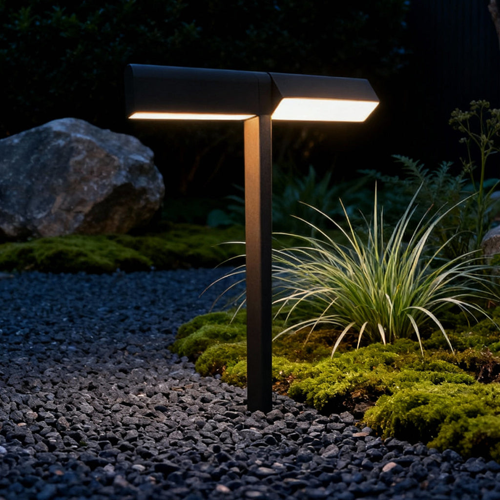 WHITBY ALUMINUM GARDEN PATH LIGHTING WITH WATER-RESISTANT DESIGN