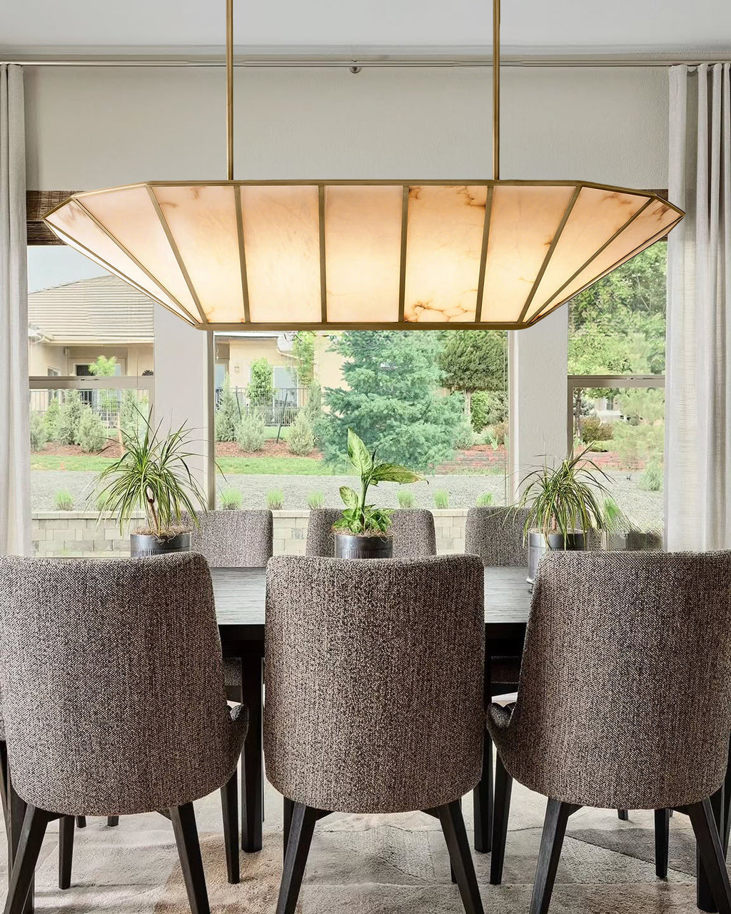 VINCENZO STRAIGHT-LINE ILLUMINATION CANOPY