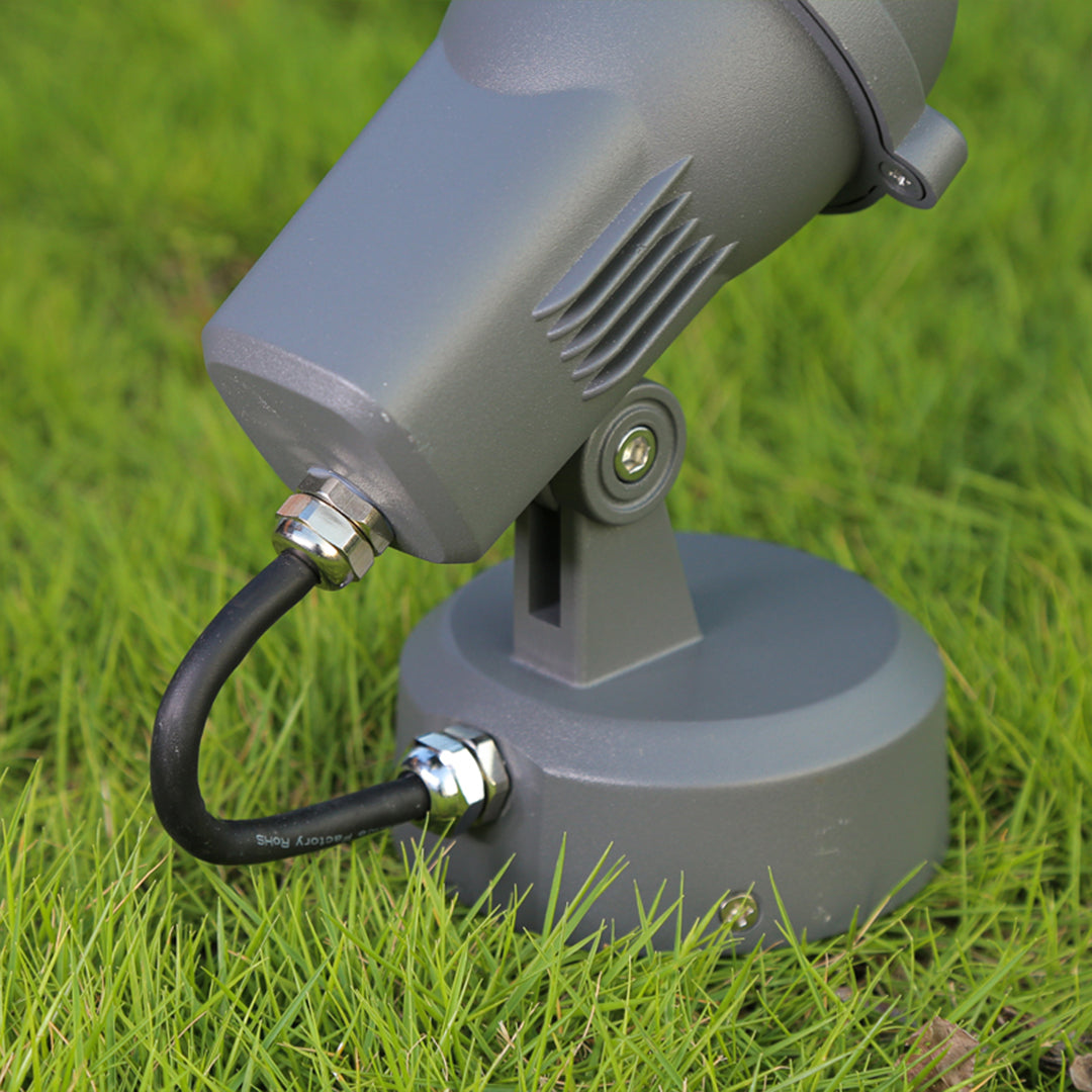 WINDSOR RAINSHIELD OUTDOOR LUMINAIRE