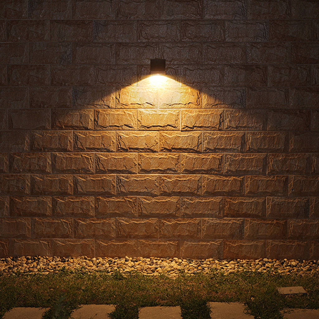 WINCHESTER WEATHERPROOF DIRECTIONAL WALL SCONCE