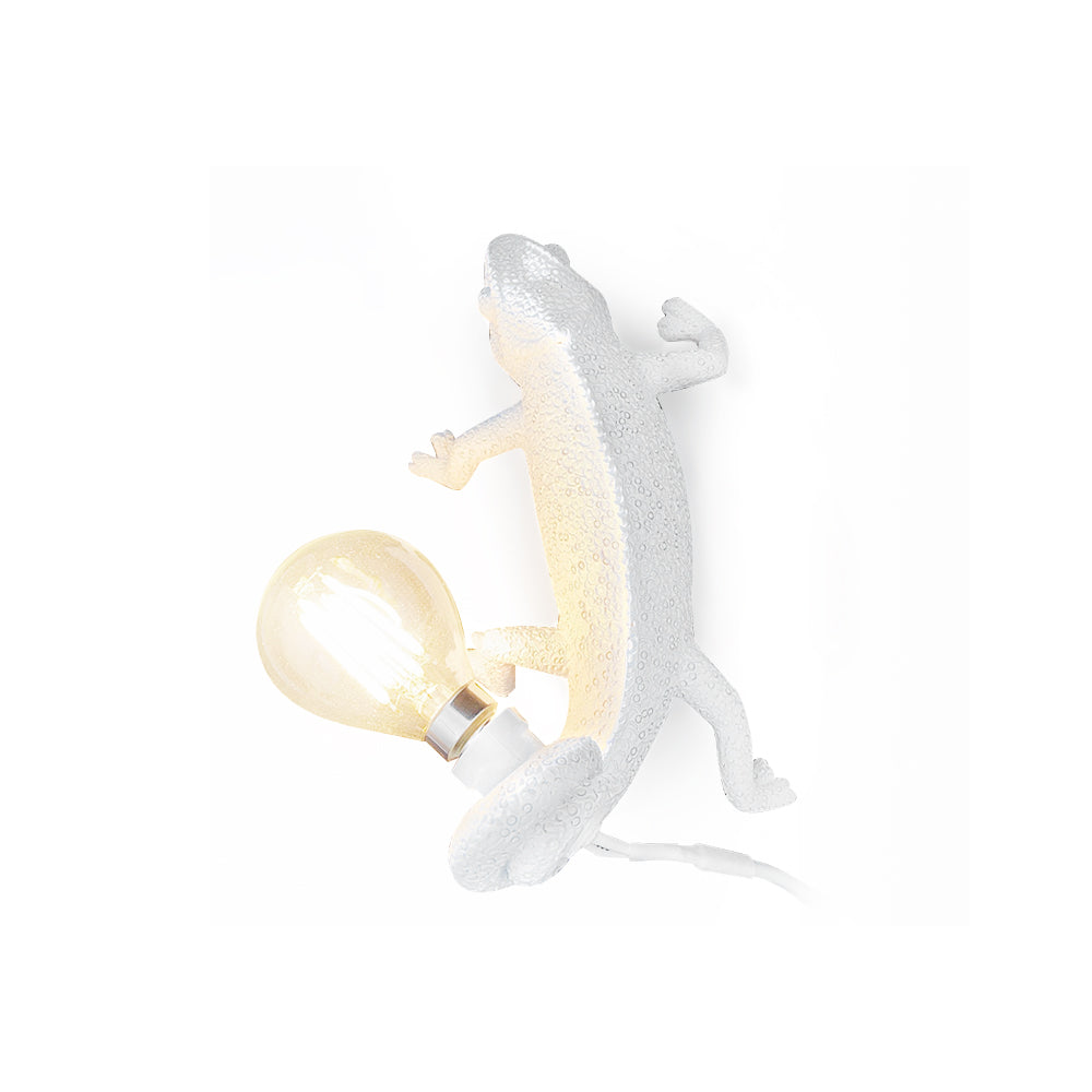 VERDANT HUES ADJUSTABLE WALL SCONCE