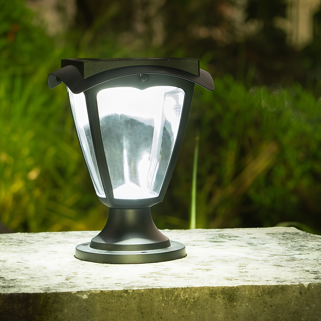 WINTERBORNE SOLAR PILLAR LANTERN IN WEATHER-RESISTANT ALUMINUM