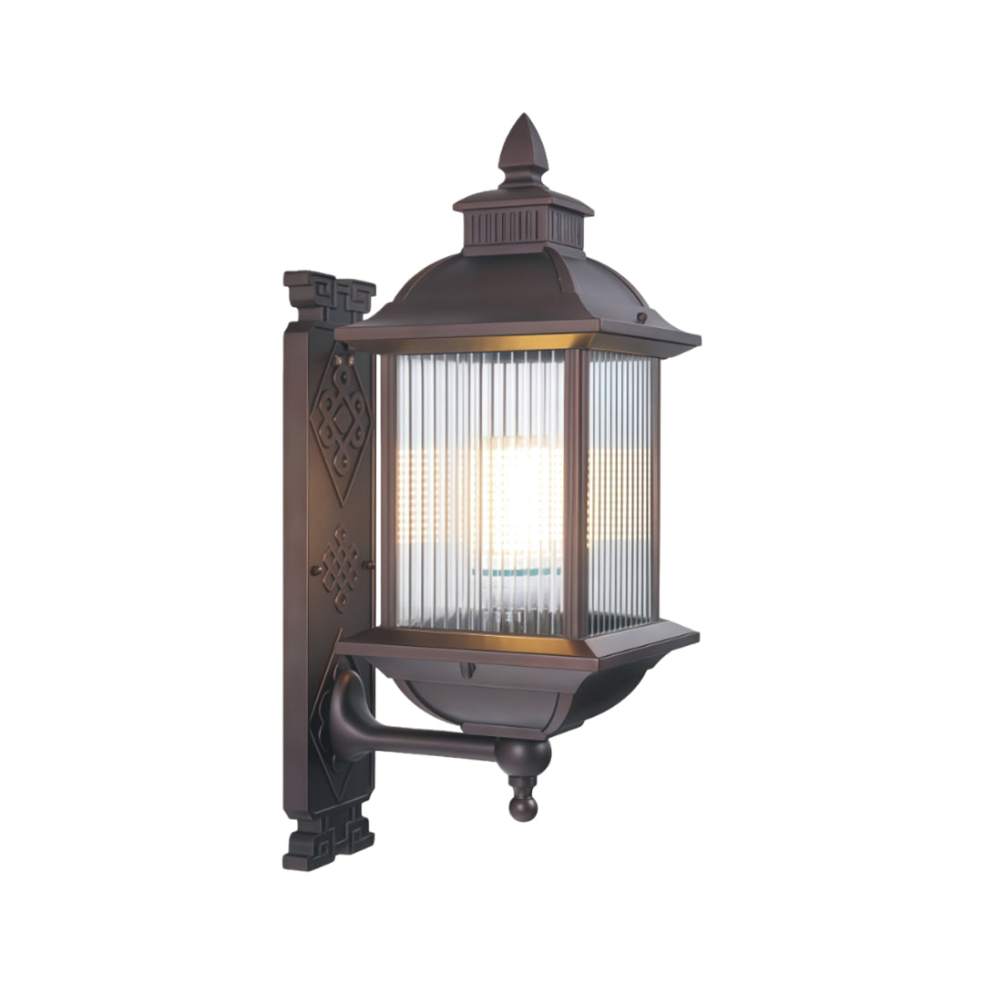 WINDSOR ALUMINUM GARDEN WALL LANTERN - WATER-RESISTANT TRADITIONAL DESIGN