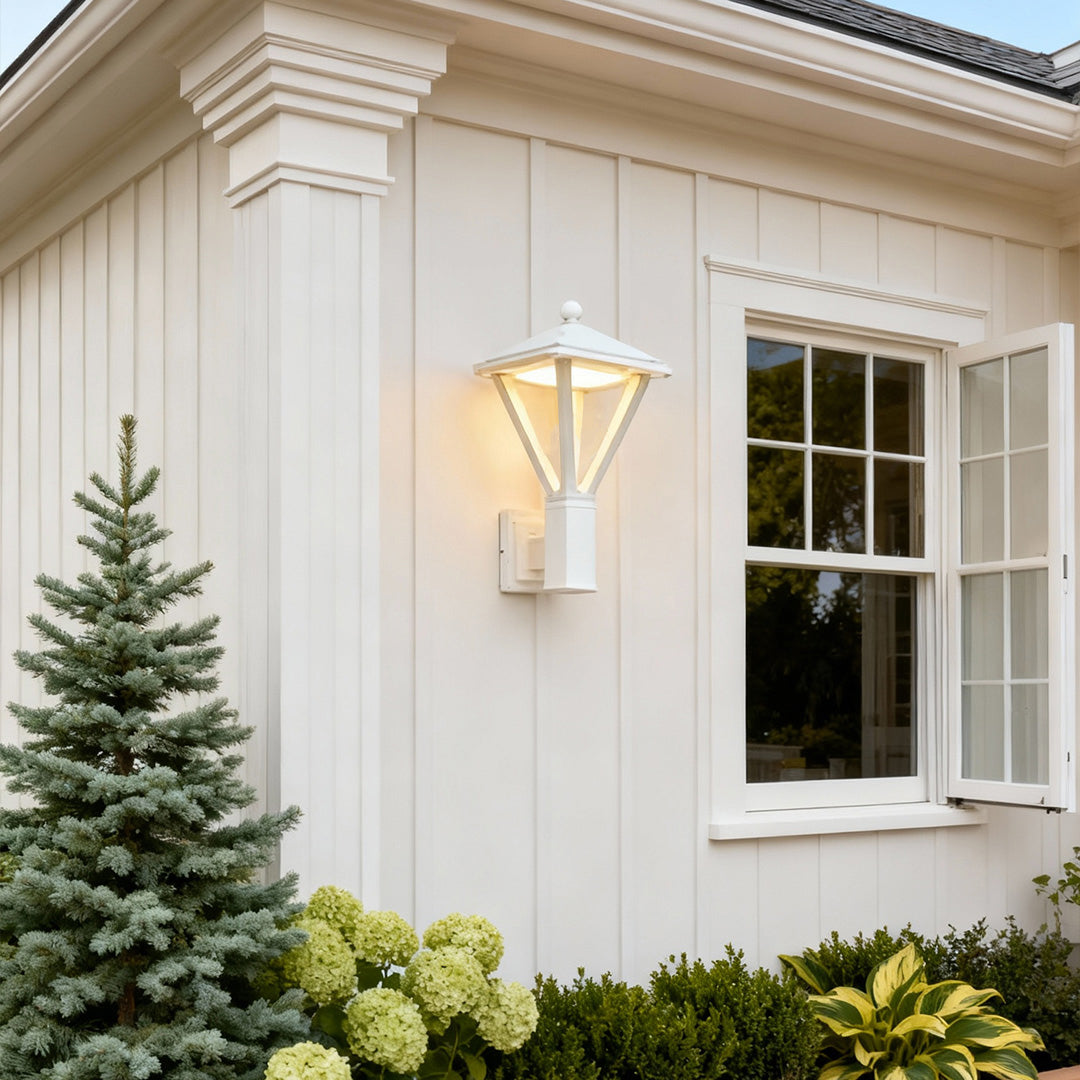 RAVENSCROFT OUTDOOR LED WALL SCONCE FOR COURTYARD AMBIENCE
