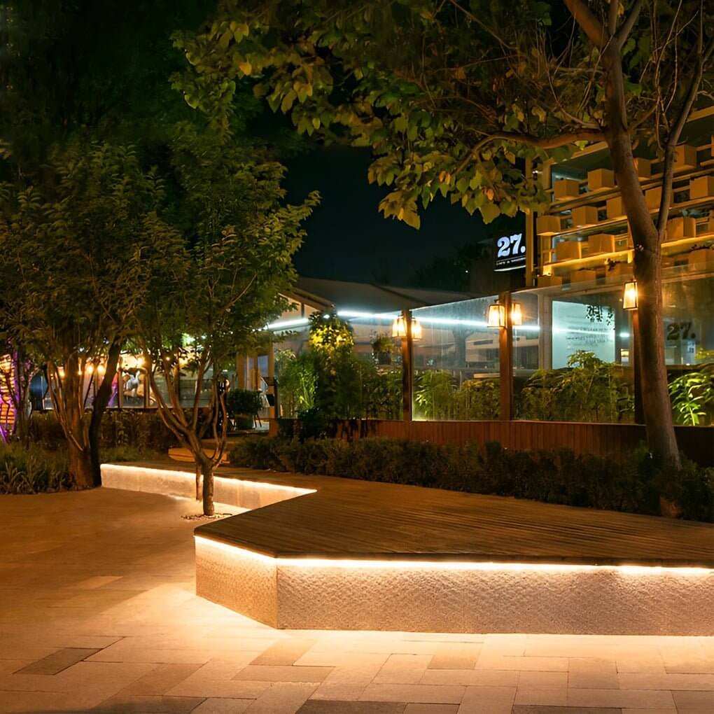 WINDSOR WATERPROOF FLEXIBLE LED PATHWAY ILLUMINATORS