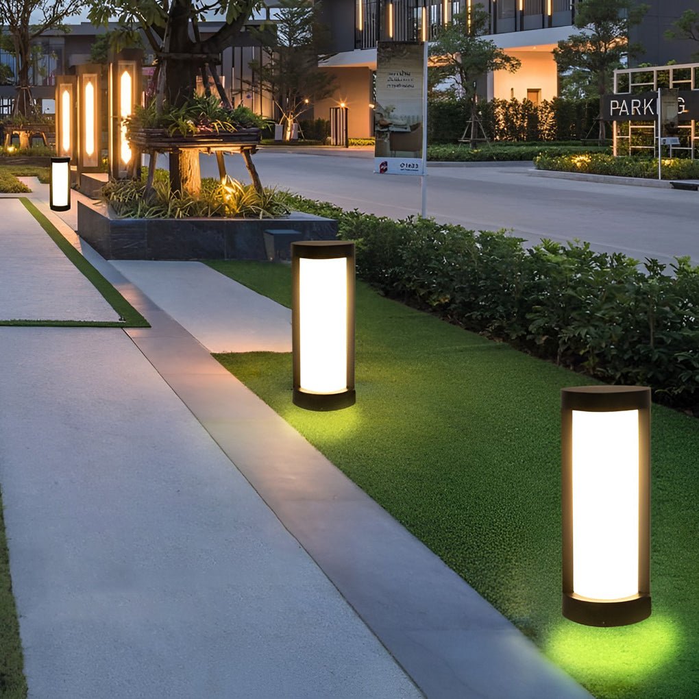 WINCHESTER SOLAR & WIRED CYLINDRICAL PATH LIGHTING BOLLARDS