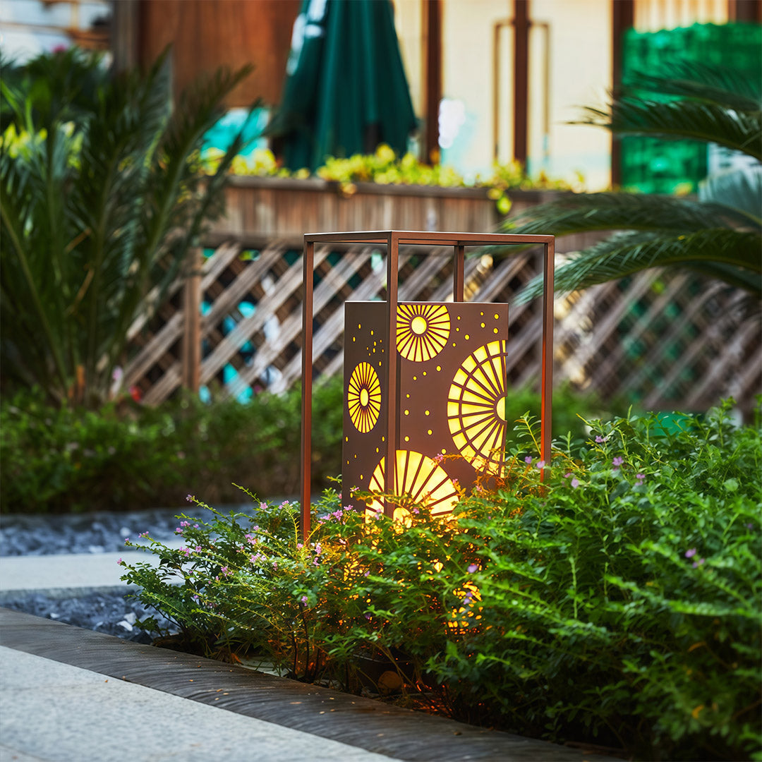 WINDSOR GARDEN SHIELD LED POST LIGHT