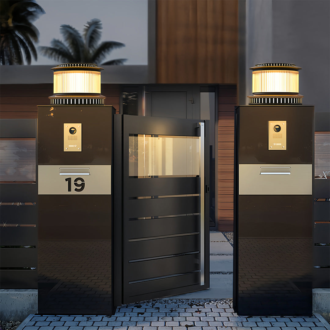 WINDSOR STEEL TOWER LED LANTERN