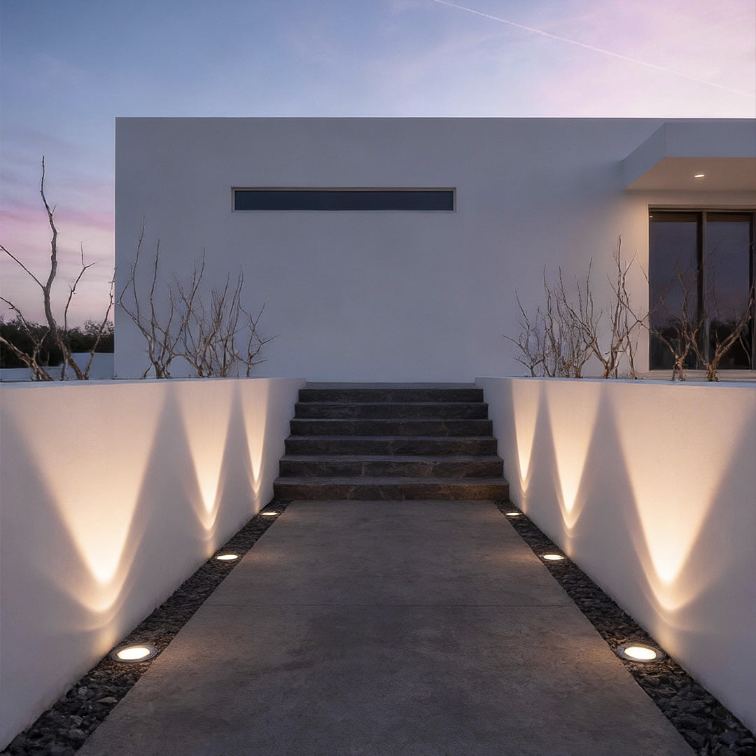 WINDSOR SOLAR-POWERED IN-GROUND GLOW LIGHT