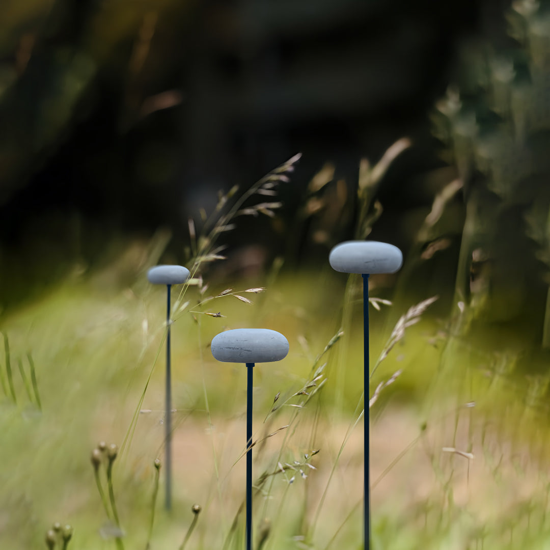FENWICK FUNGAL GLOW PATH LIGHTS WITH EYE-SOFTENING ILLUMINATION