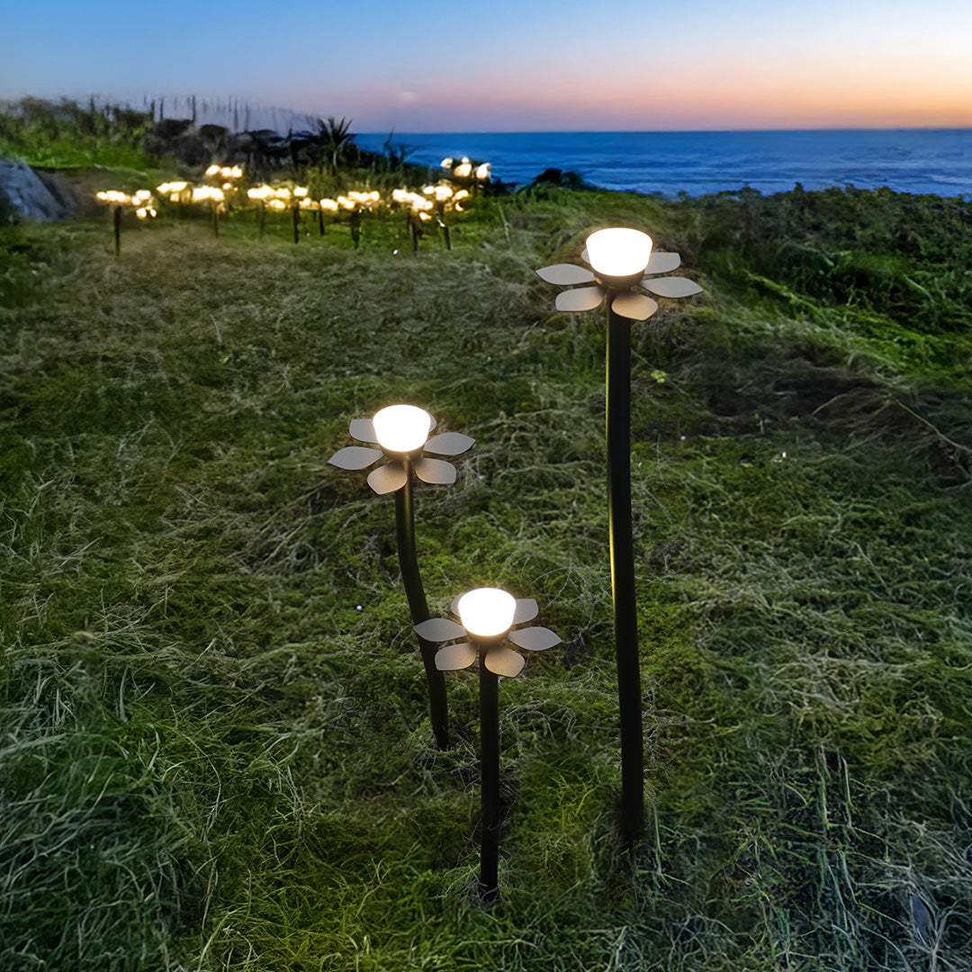 WINDSOR GARDEN PATH ILLUMINATORS - WEATHER-RESISTANT LED LIGHTING