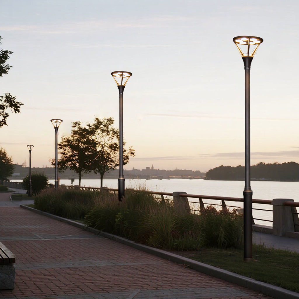 WINDSOR HEIGHTS 10-FOOT LED GARDEN LANTERN POST