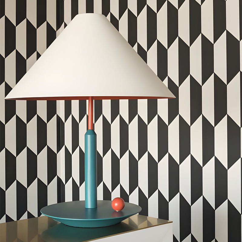 TRINITY VIBRANT TRIANGULAR LAMP