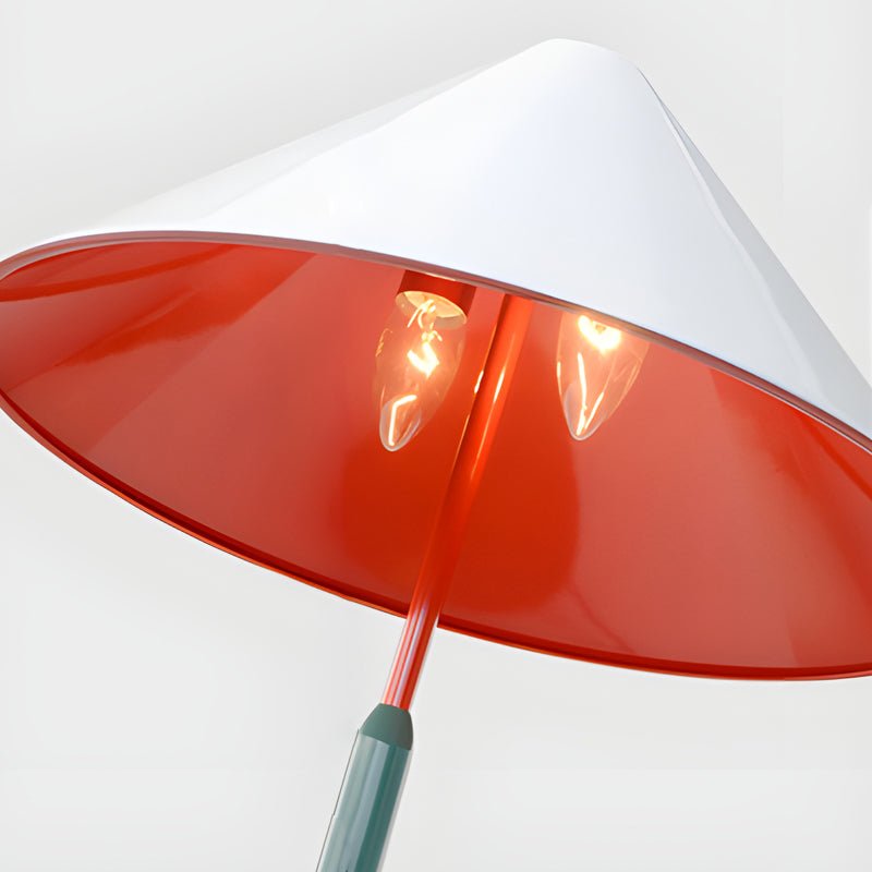 TRINITY VIBRANT TRIANGULAR LAMP