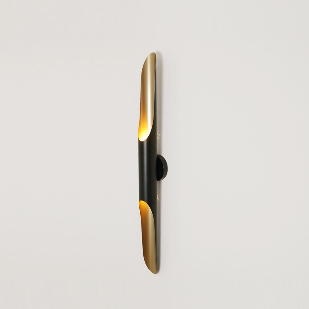 WINTHROP TAPERED GLASS WALL SCONCE
