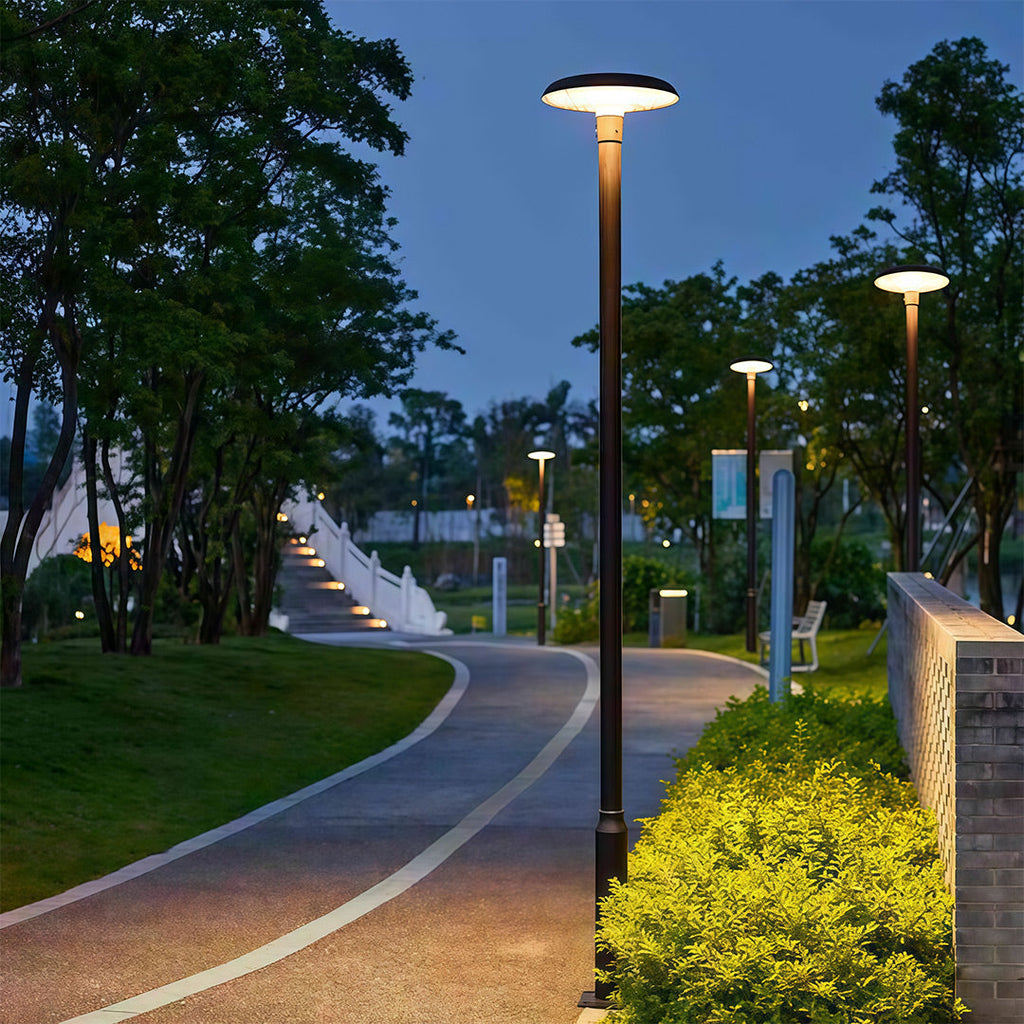 FARNWORTH GARDEN TOWER LANTERN
