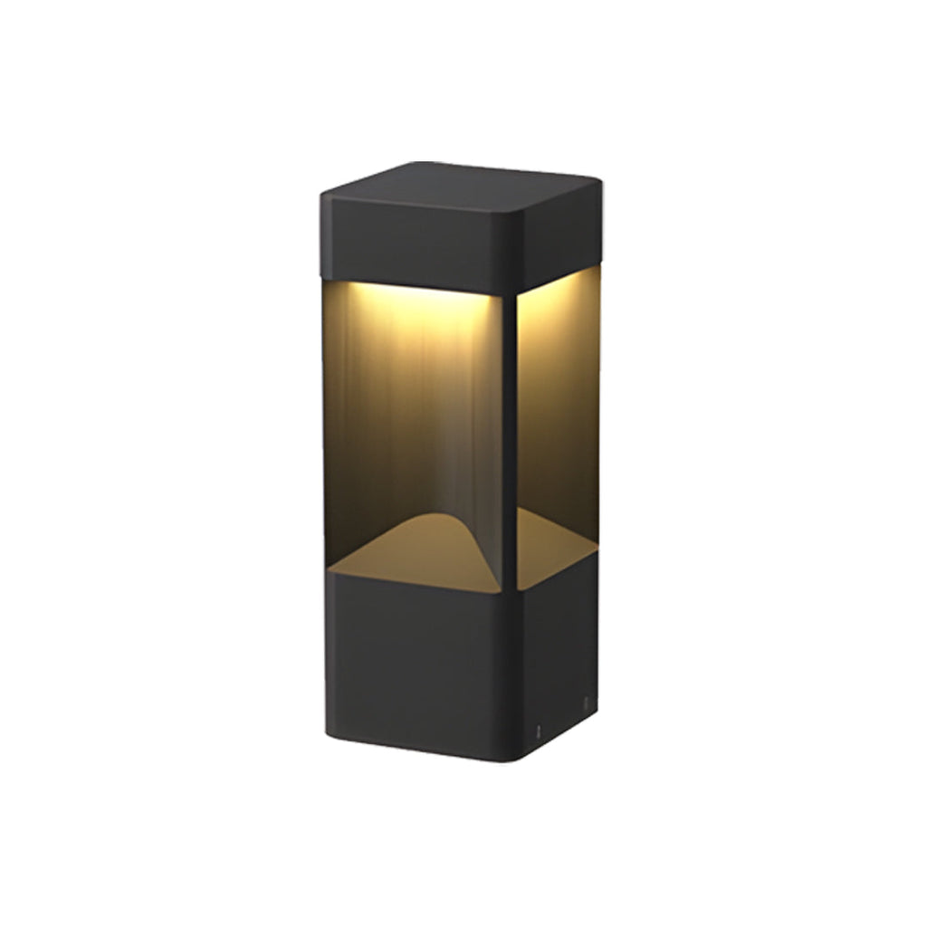 WINDSOR GARDEN BOLLARD LIGHTING WITH WEATHERPROOF DESIGN