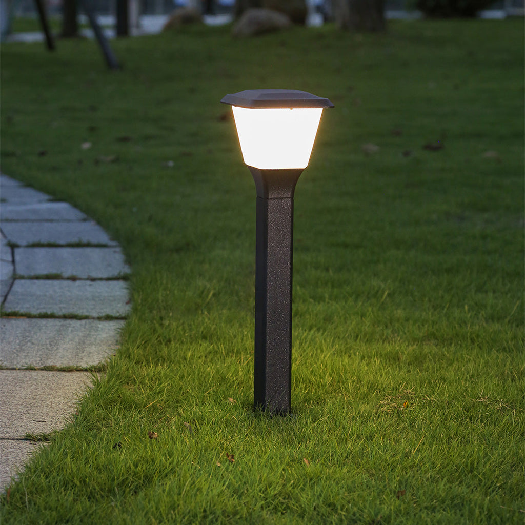 WINTHROP SOLAR LUMINAIRE GARDEN PILLAR LIGHT