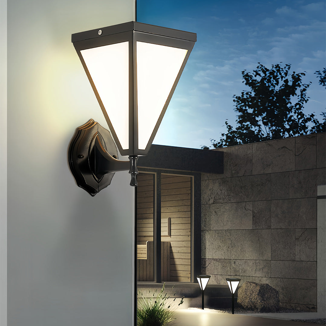 WINDSOR HARMONY SOLAR WALL LANTERN