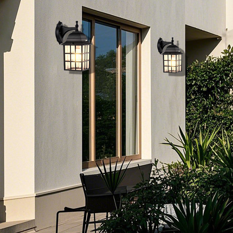 BRACKENDALE ALUMINUM OUTDOOR ILLUMINATOR