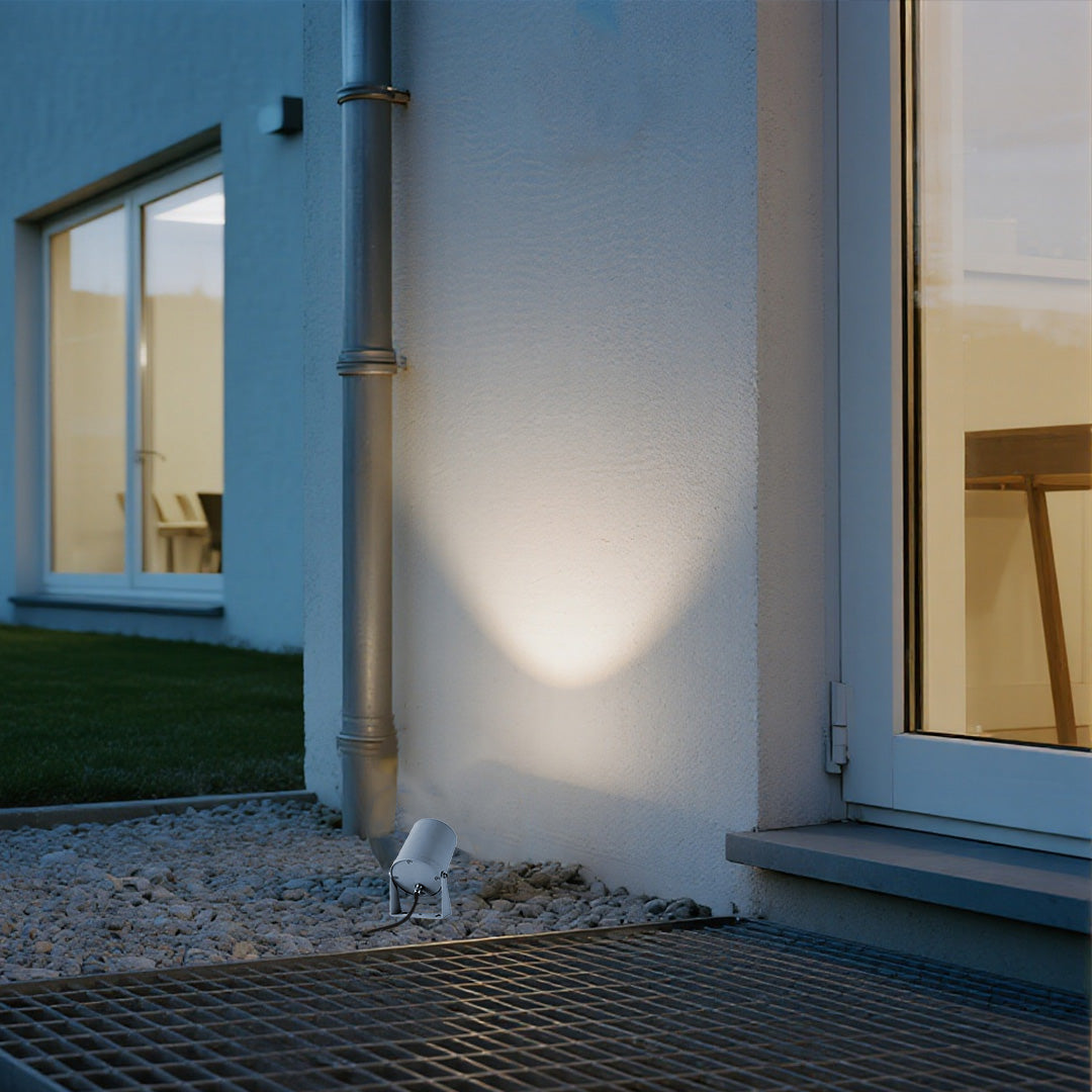 WINDSOR CIRCLE LED GARDEN BEACON