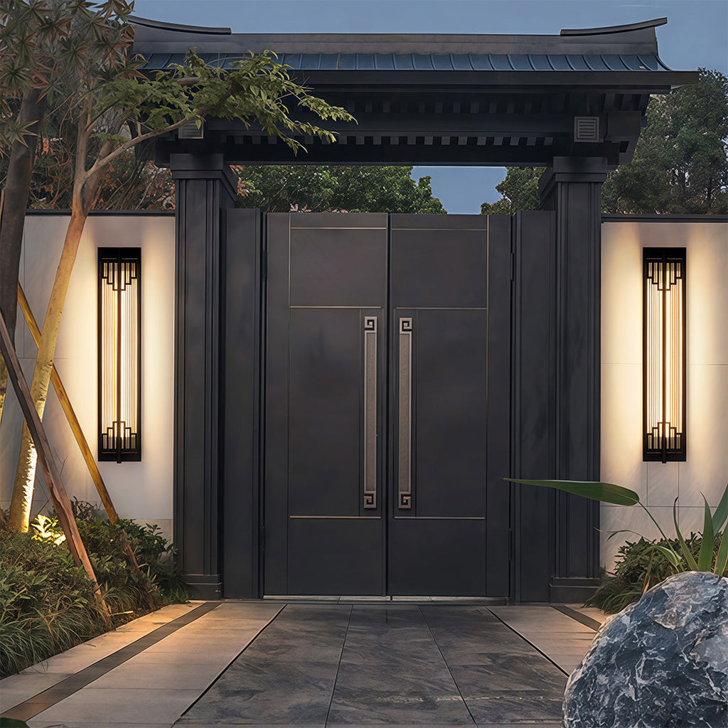 WINDSOR COURTYARD AQUA LUMINAIRE