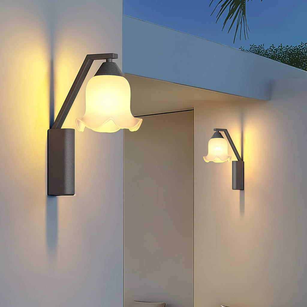ROSEWORTH GARDEN BLOOM WALL LIGHT