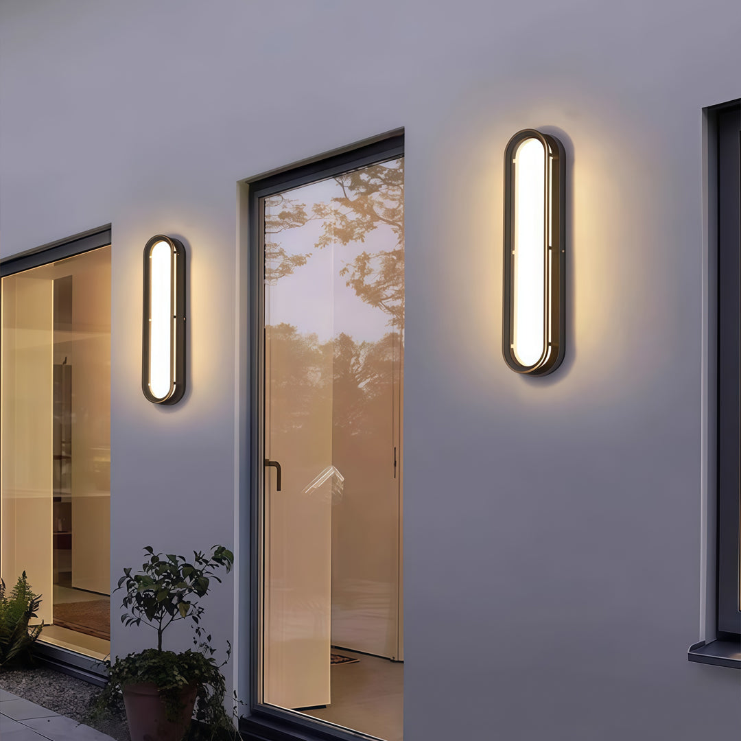 WINDSOR MOUNTAIN WATER-RESISTANT ALUMINUM WALL LANTERN