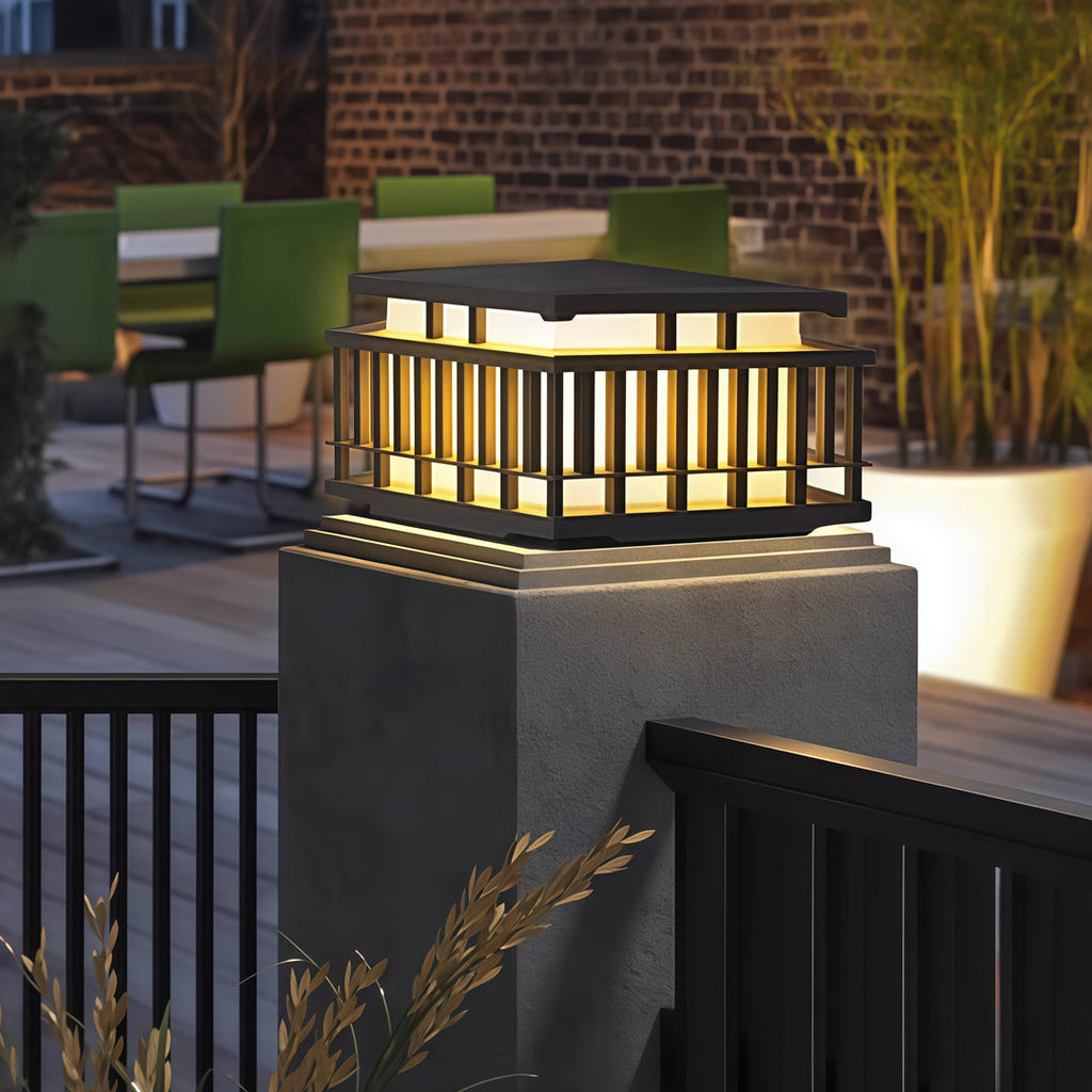 WINTHROP STAINLESS STEEL GARDEN PILLAR LANTERN