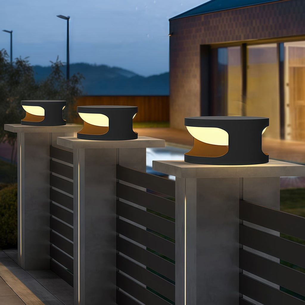 WINDSOR GARDEN PILLAR GLOW LIGHT - Round Waterproof Courtyard Illumination
