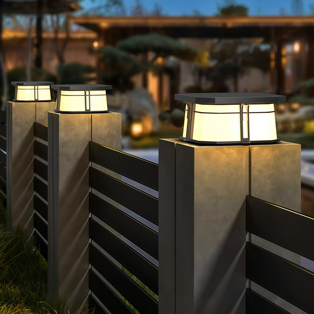 WINDSOR BLACK PILLAR TOP OUTDOOR ILLUMINATOR