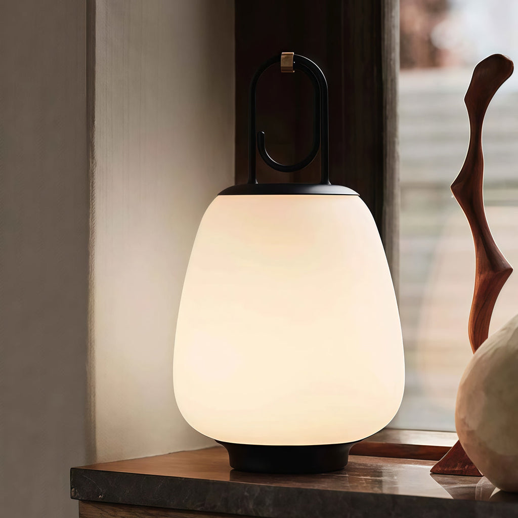 WINTHROP USB-ENABLED MID-CENTURY TABLE LAMP
