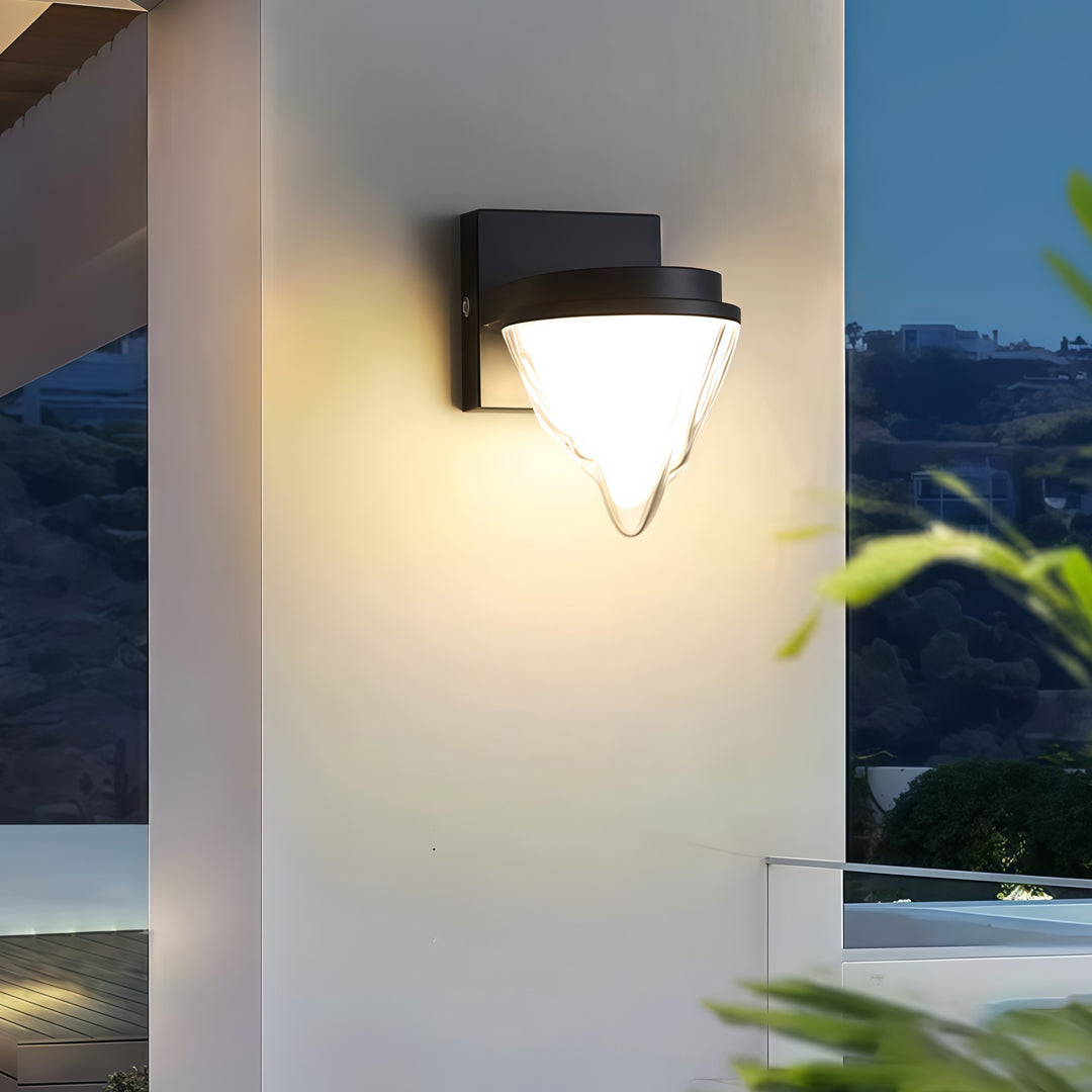 WINDSOR HILL MODERN OUTDOOR WALL LANTERN