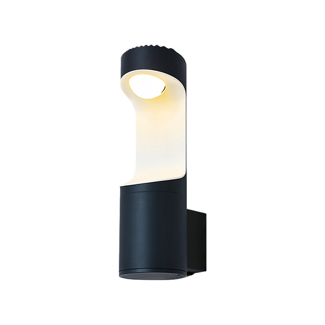 THORNBURY RAINPROOF OUTDOOR WALL LANTERN