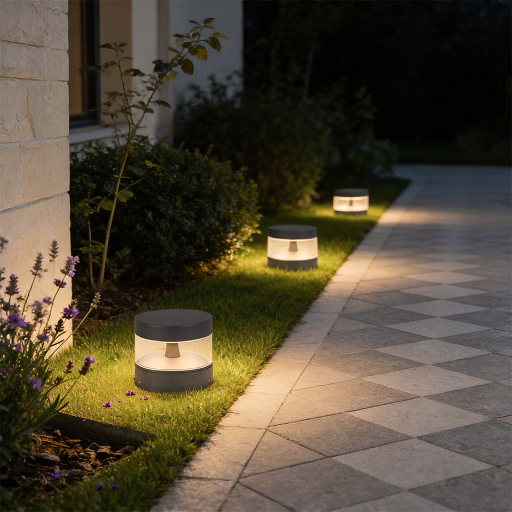 WINDSOR RIVERSTONE OUTDOOR PATHWAY LANTERN