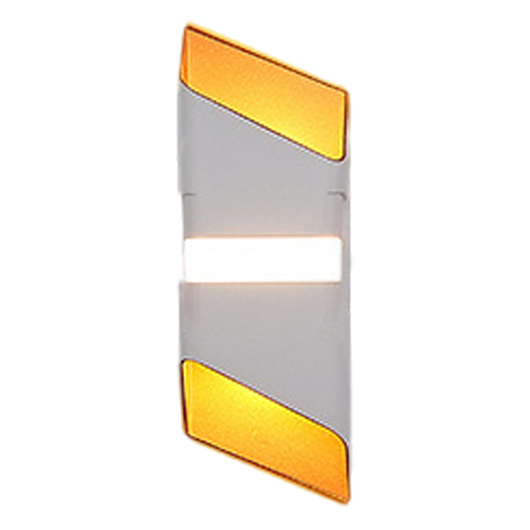 WINCHESTER SQUARE TUBE LED DUAL-FLOW OUTDOOR WALL LANTERN