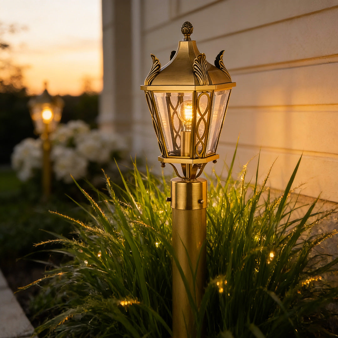 RAVENHURST COPPER GARDEN PATHWAY ILLUMINATOR
