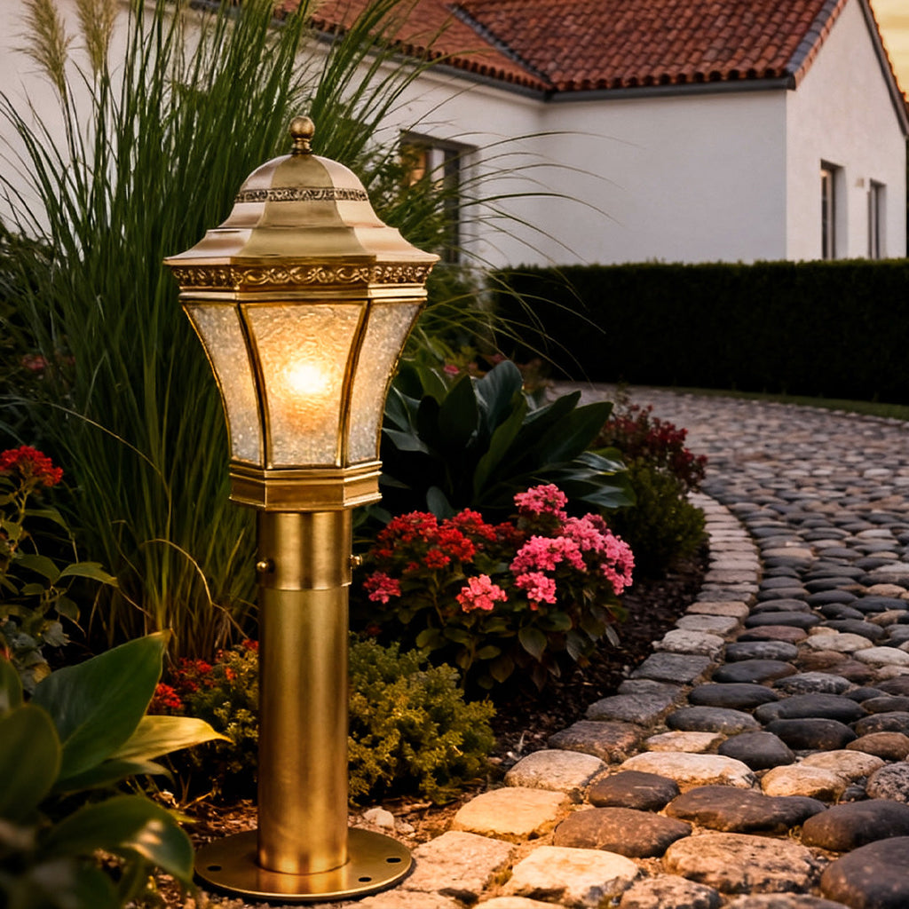 WINDSOR COPPER GARDEN LANTERN WITH WATERPROOF GLASS ENCLOSURE