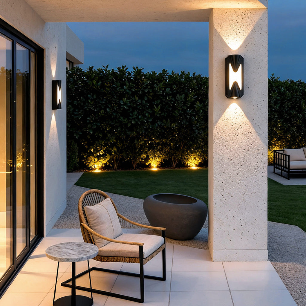 WINTHROPE GEOMETRIC OUTDOOR WALL SCONCE